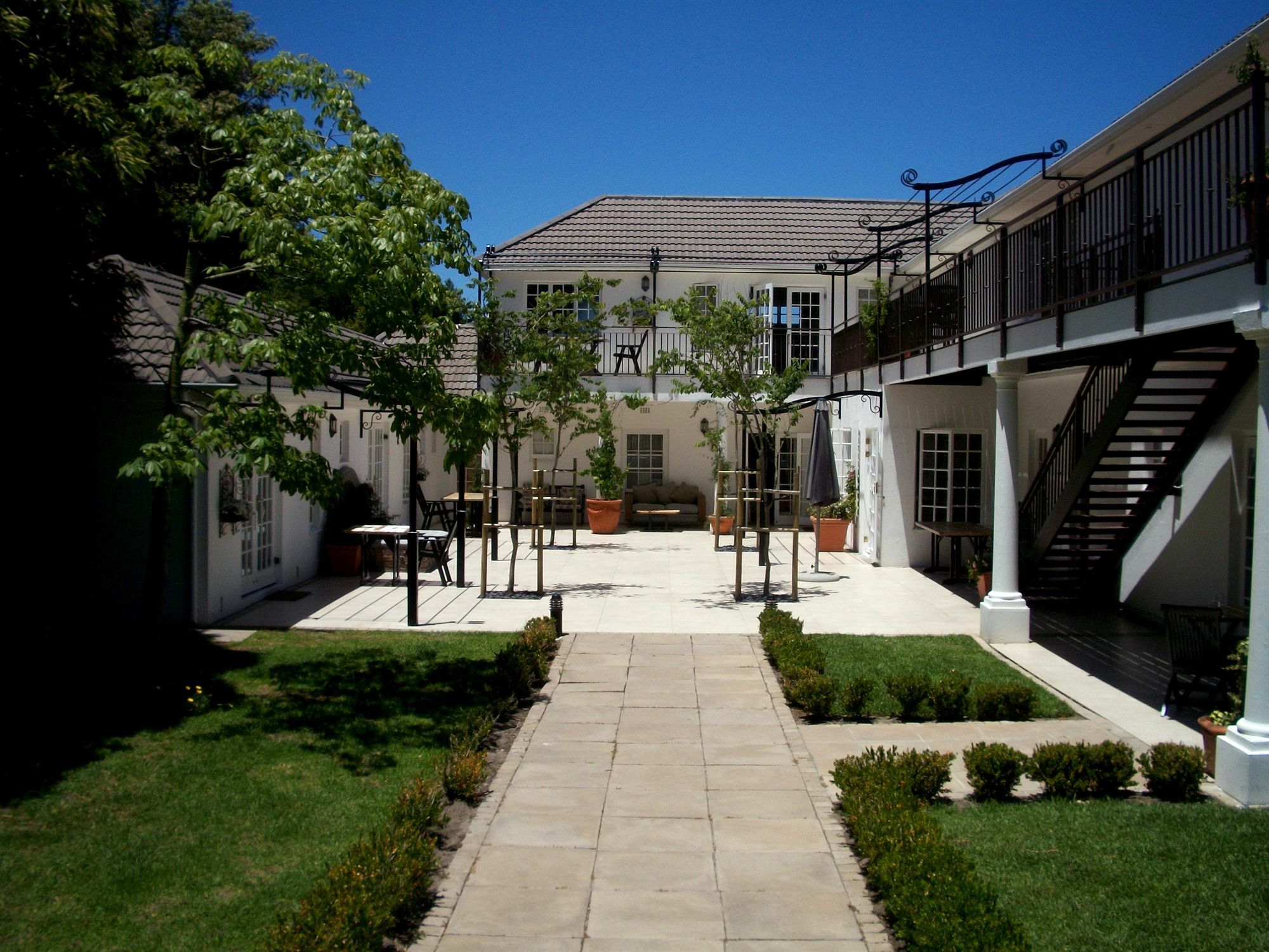 Constantia White Lodge Guest House Ciudad del Cabo Exterior foto